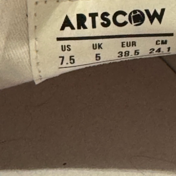 Custom printed Staffordshire dog slip on sneakers - Picture 8 of 9